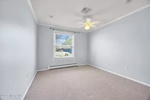 81B Banyan Plaza, Monroe Township, NJ 08831 - Photo 18