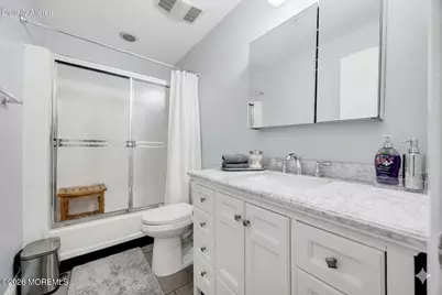 81B Banyan Plaza, Monroe Township, NJ 08831 - Photo 12