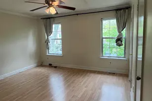 17 Alameda Ct, Eatontown, NJ 07724 - Photo 4
