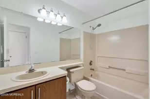 2004 Meadowlands Ct, Toms River Township, NJ 08755 - Photo 24
