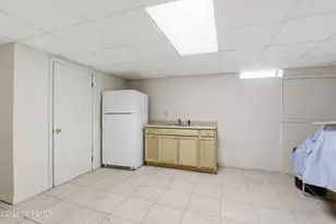 40 La Valencia Rd, Old Bridge Township, NJ 08857 - Photo 20