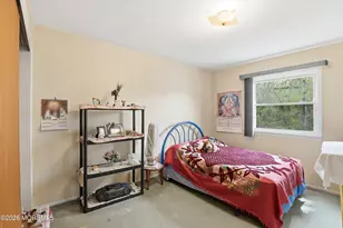 40 La Valencia Rd, Old Bridge Township, NJ 08857 - Photo 14