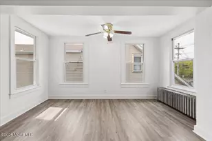 20 Hudson St, Freehold, NJ 07728 - Photo 12