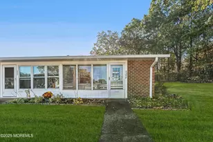 829F Balmoral Ct, Lakewood, NJ 08701 - Photo 2