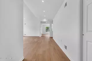 8 Skyline Dr, Lakewood, NJ 08701 - Photo 24