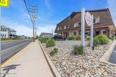 1008 Ocean Avenue, Point Pleasant, NJ 08742 - Photo 2