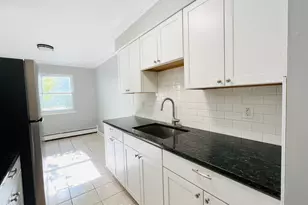 14 Windsor Terrace, Freehold, NJ 07728 - Photo 16
