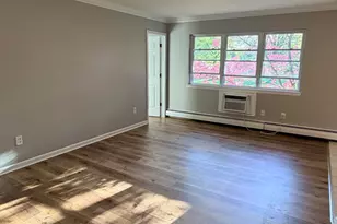 14 Windsor Terrace, Freehold, NJ 07728 - Photo 10