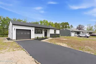 30 Sherwood Ln, Toms River Township, NJ 08757 - Photo 2