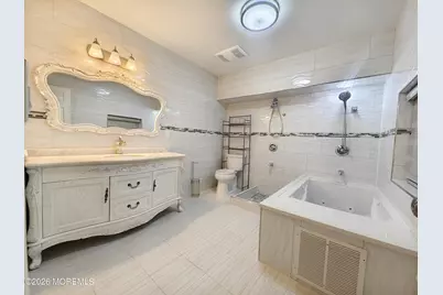 4 Spradley Lane, Middletown, NJ 07748 - Photo 18
