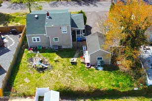 10 Fairway Dr, Toms River Township, NJ 08753 - Photo 4