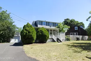 10 Fairway Dr, Toms River Township, NJ 08753 - Photo 2