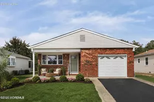 289 Costa Mesa Dr, Toms River Township, NJ 08757 - Photo 2
