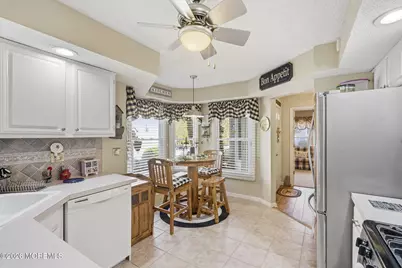 124 Magee Court, East Brunswick Township, NJ 08816 - Photo 10