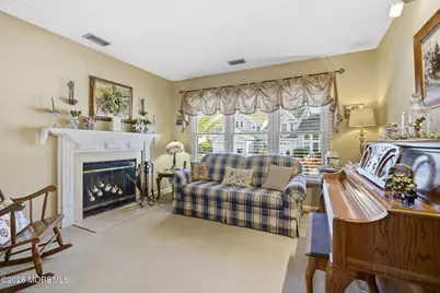 124 Magee Court, East Brunswick Township, NJ 08816 - Photo 6