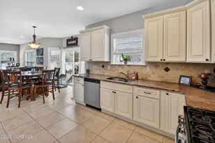 95 Savannah Rd, Toms River Township, NJ 08757 - Photo 10