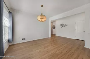 18 Amberwinds Ct, Lakewood, NJ 08701 - Photo 10