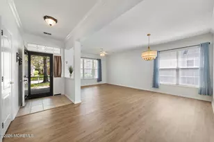 18 Amberwinds Ct, Lakewood, NJ 08701 - Photo 6