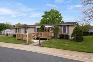 551 James St, Freehold, NJ 07728 - Photo 6