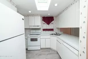 551 James St, Freehold, NJ 07728 - Photo 12