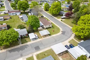 551 James St, Freehold, NJ 07728 - Photo 28