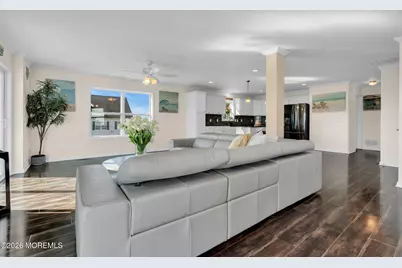 607 Bay Avenue, Union Beach, NJ 07735 - Photo 6