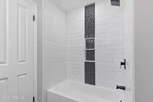 70 Innsbruck Dr, Toms River Township, NJ 08757 - Photo 20