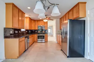 50 Eagle Ridge Cir, Lakewood, NJ 08701 - Photo 18