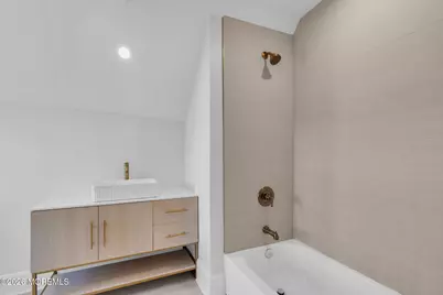 300 Atkins Avenue, Neptune Township, NJ 07753 - Photo 20