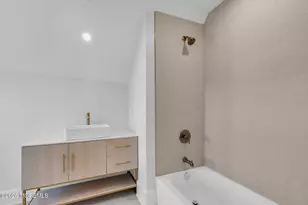 300 Atkins Ave, Neptune Township, NJ 07753 - Photo 20