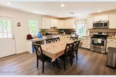 837 Forest Avenue, Browns Mills, NJ 08015 - Photo 4