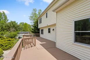 3 Henry Marshall Dr, Trenton, NJ 08620 - Photo 36