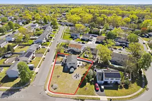 25 Orchard Ct, Howell Township, NJ 07731 - Photo 4