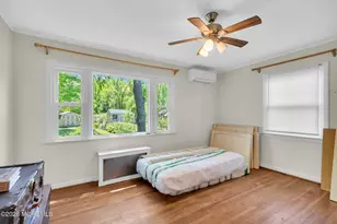 323 Florence Rd, Middletown, NJ 07748 - Photo 16