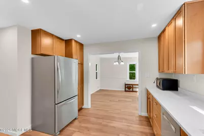 323 Florence Road, Middletown, NJ 07748 - Photo 8