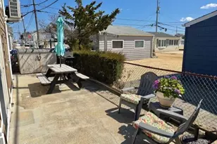 33 E Bonita Way, Lavallette, NJ 08735 - Photo 8