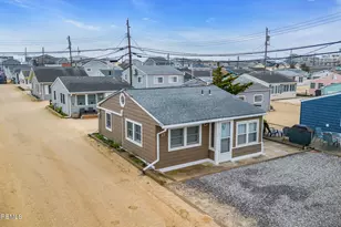 33 E Bonita Way, Lavallette, NJ 08735 - Photo 20