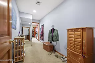 105 Clover Ct, Freehold, NJ 07728 - Photo 58