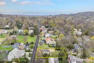 677 Locust Point Rd, Rumson, NJ 07760 - Photo 1