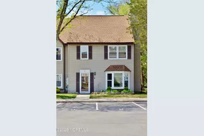 8 Colonial Court, Jackson, NJ 08527 - Photo 1
