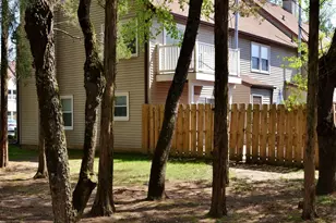 8 Colonial Ct, Jackson, NJ 08527 - Photo 4