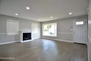 8 Colonial Ct, Jackson, NJ 08527 - Photo 2