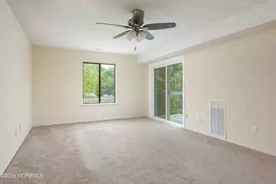 10 Newport Court #B20, Brick, NJ 08724 - Photo 6