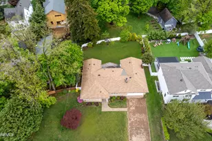 52 SilverWhite Rd, Little Silver, NJ 07739 - Photo 2