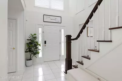 80 W Shenendoah Road, Howell Township, NJ 07731 - Photo 4