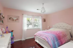 80 W Shenendoah Rd, Howell Township, NJ 07731 - Photo 18