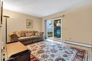 165 Old Post Rd, Edison, NJ 08817 - Photo 20