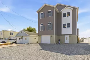 139 N Spinnaker Dr, Little Egg Harbor, NJ 08087 - Photo 2