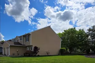21 Pamlico Ct, Bordentown, NJ 08505 - Photo 2