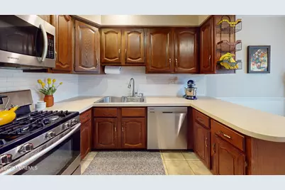 169 Nathan Drive, North Brunswick Township, NJ 08902 - Photo 6